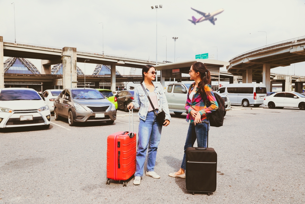 ExpressPark cheap parking — luggage assistance for PHL travelers